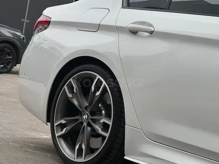 BMW 550 2022 года за 41 000 000 тг. в Алматы – фото 8