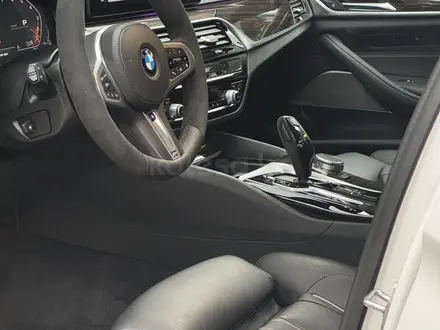 BMW 550 2022 года за 41 000 000 тг. в Алматы – фото 9