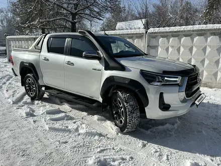 Toyota Hilux 2021 года за 19 500 000 тг. в Алматы