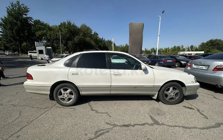 Toyota Avalon 1998 годаfor3 000 000 тг. в Алматы