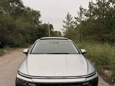 Hyundai Sonata 2024 года за 14 000 000 тг. в Алматы