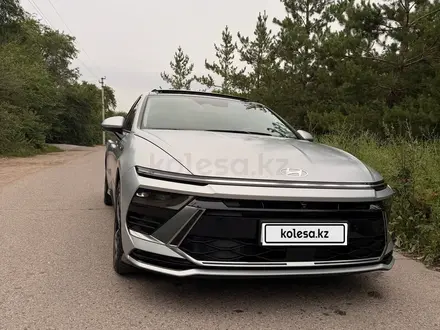 Hyundai Sonata 2024 года за 14 000 000 тг. в Алматы – фото 11
