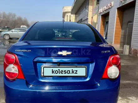Chevrolet Aveo 2014 года за 3 200 000 тг. в Алматы – фото 2