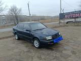 Volkswagen Vento 1992 года за 1 000 000 тг. в Караганда – фото 2