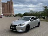Lexus ES 300h 2013 года за 7 400 000 тг. в Актау