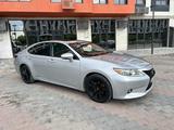 Lexus ES 300h 2013 года за 7 400 000 тг. в Актау – фото 3