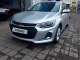 Chevrolet Onix 2023 года за 5 250 000 тг. в Караганда – фото 3