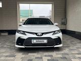 Toyota Camry 2023 года за 17 500 000 тг. в Тараз