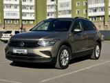 Volkswagen Tiguan 2021 года за 11 800 000 тг. в Караганда