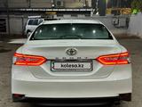 Toyota Camry 2018 годаfor15 000 000 тг. в Тараз – фото 4