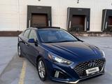 Hyundai Sonata 2018 годаfor8 700 000 тг. в Караганда – фото 2