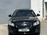 Chevrolet Cruze 2012 года за 3 900 000 тг. в Тараз – фото 2