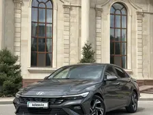 Hyundai Elantra, 2024