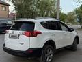Toyota RAV4 2015 года за 8 900 000 тг. в Караганда – фото 4