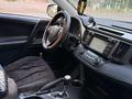Toyota RAV4 2015 года за 8 900 000 тг. в Караганда – фото 11