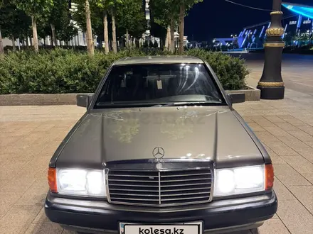 Mercedes-Benz 190 1991 года за 2 000 000 тг. в Астана – фото 2