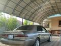 Toyota Camry 1998 года за 3 000 000 тг. в Шымкент – фото 2