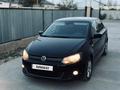 Volkswagen Polo 2015 годаfor5 100 000 тг. в Атырау