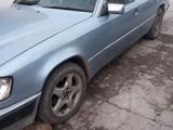 Mercedes-Benz E 200 1991 годаүшін1 500 000 тг. в Толе би – фото 3