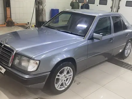 Mercedes-Benz E 230 1990 года за 2 700 000 тг. в Алматы – фото 6