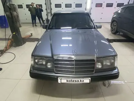 Mercedes-Benz E 230 1990 года за 2 700 000 тг. в Алматы – фото 7