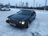 Mercedes-Benz E 230 1997 года за 1 000 000 тг. в Петропавловск – фото 4