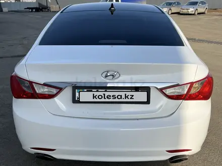 Hyundai Sonata 2012 года за 4 500 000 тг. в Уральск – фото 5