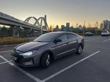 Hyundai Elantra 2019 года за 7 600 000 тг. в Астана – фото 3