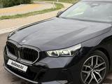 BMW 520 2024 годаүшін31 000 000 тг. в Астана