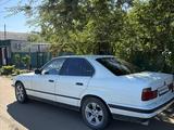 BMW 518 1993 года за 1 500 000 тг. в Уральск – фото 3