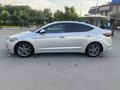 Hyundai Elantra 2018 годаfor7 500 000 тг. в Алматы – фото 10