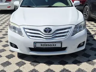 Toyota Camry, 2010