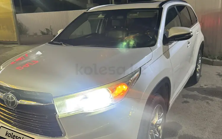 Toyota Highlander 2014 года за 10 000 000 тг. в Уральск