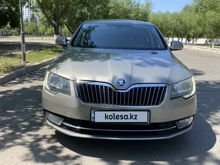 Skoda Superb 2014 годаүшін6 500 000 тг. в Астана