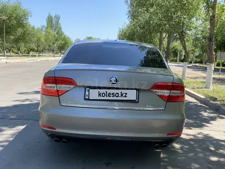 Skoda Superb 2014 годаүшін6 500 000 тг. в Астана – фото 4