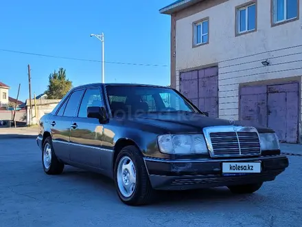 Mercedes-Benz E 220 1993 года за 1 600 000 тг. в Кызылорда – фото 10