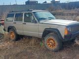 Jeep Cherokee 1994 годаfor1 560 000 тг. в Астана