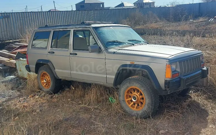 Jeep Cherokee 1994 годаүшін1 560 000 тг. в Астана