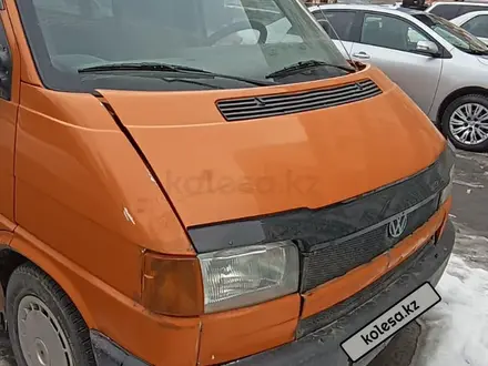 Volkswagen Transporter 1999 года за 3 200 000 тг. в Бесагаш – фото 10
