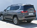 Toyota Land Cruiser Prestige 2022 года за 40 000 000 тг. в Атырау – фото 2