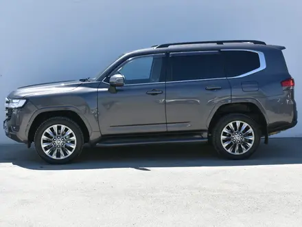 Toyota Land Cruiser Prestige 2022 года за 40 000 000 тг. в Атырау – фото 5