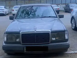Mercedes-Benz E 260