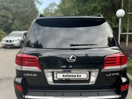 Lexus LX 570 2013 года за 26 500 000 тг. в Алматы – фото 3