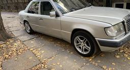 Mercedes-Benz E 260 1992 годаfor1 200 000 тг. в Алматы – фото 2