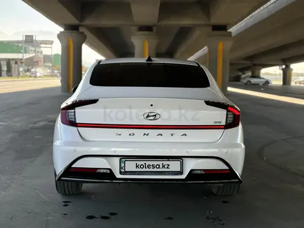 Hyundai Sonata 2022 года за 12 300 000 тг. в Алматы – фото 10