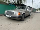 Mercedes-Benz E 280 1993 года за 3 200 000 тг. в Алматы – фото 2