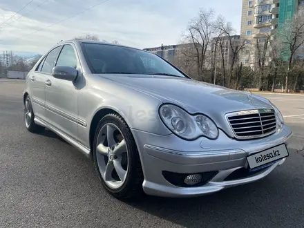 Mercedes-Benz C 320 2002 года за 5 500 000 тг. в Алматы – фото 4