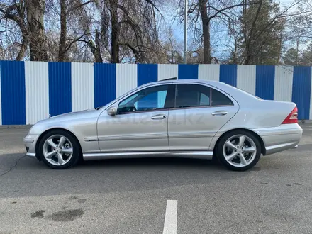 Mercedes-Benz C 320 2002 года за 5 500 000 тг. в Алматы – фото 9