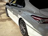 Toyota Camry 2023 годаүшін16 600 000 тг. в Астана – фото 5
