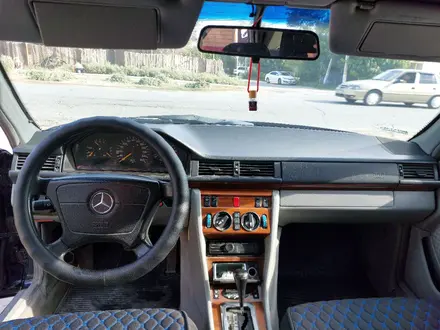 Mercedes-Benz E 320 1994 года за 2 600 000 тг. в Кызылорда – фото 9